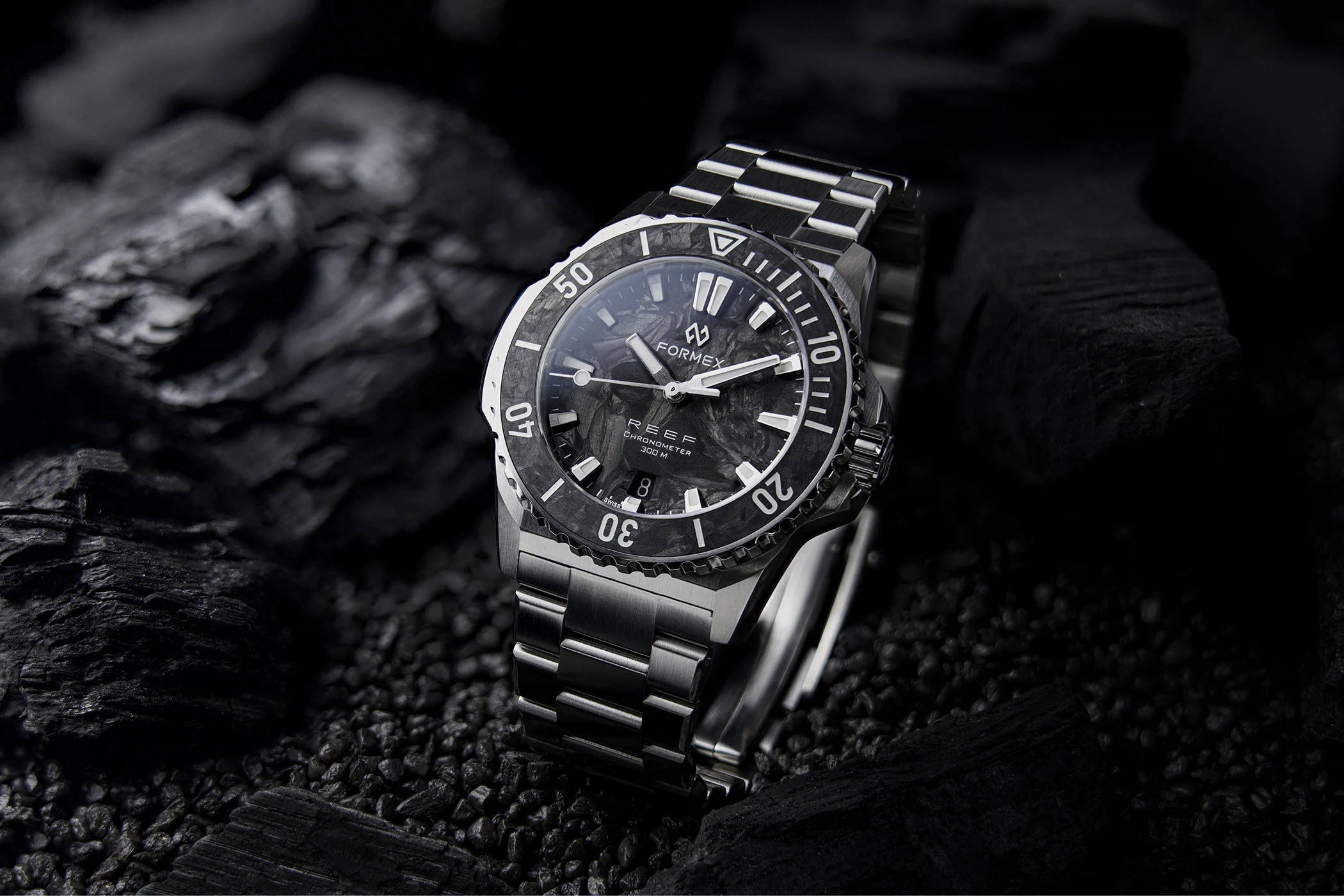 The Best Dive Watch Under 40mm Just Got a Forged Carbon Upgrade