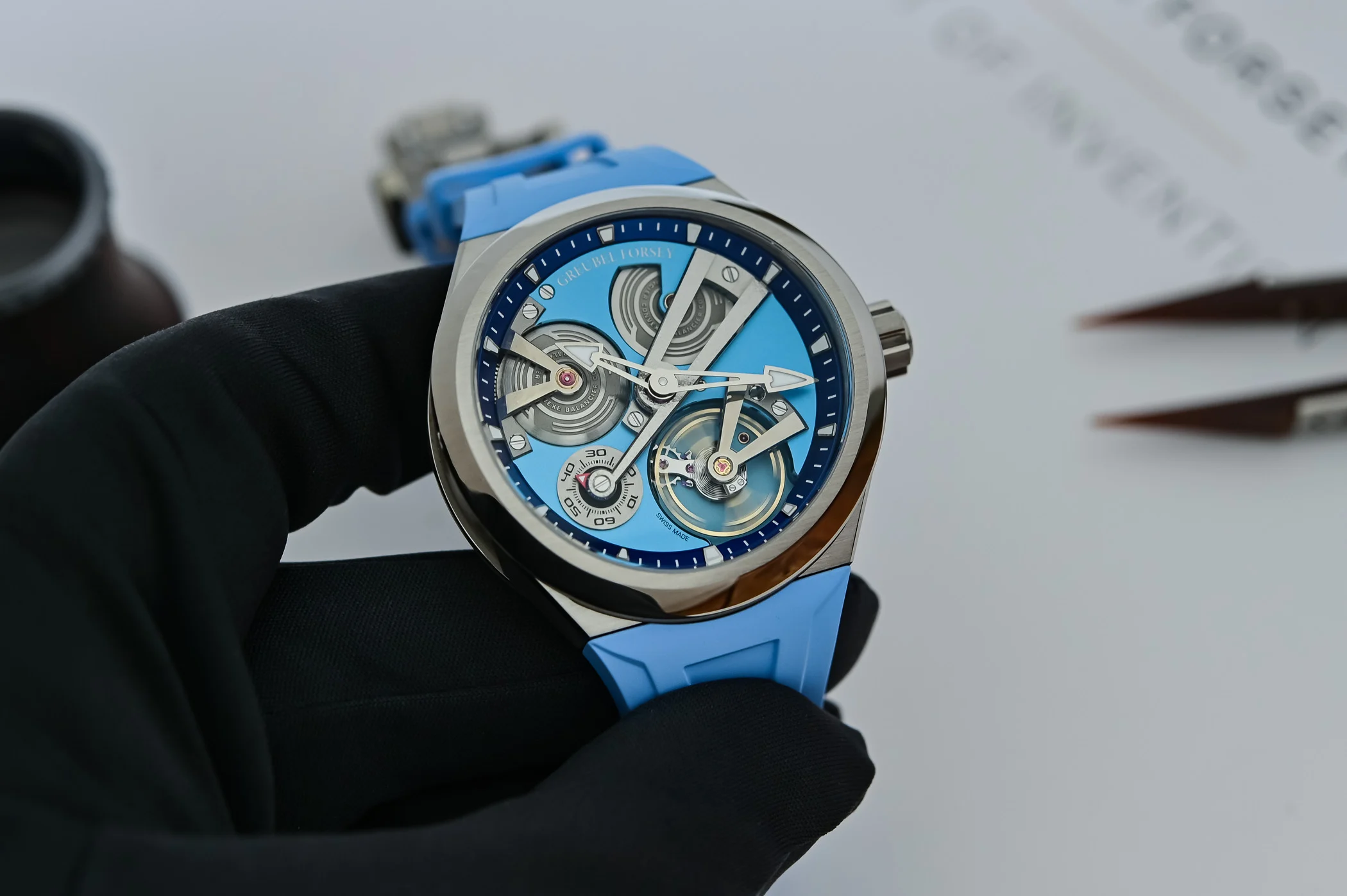 Hands-on – The New, Blue-Toned Greubel Forsey Balancier 3 in Titanium