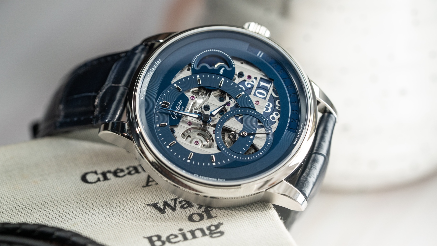 Glashütte Original’s PanoMaticCalendar “Blue of Dawn” is inspired by their watchmakers’ early morning starts